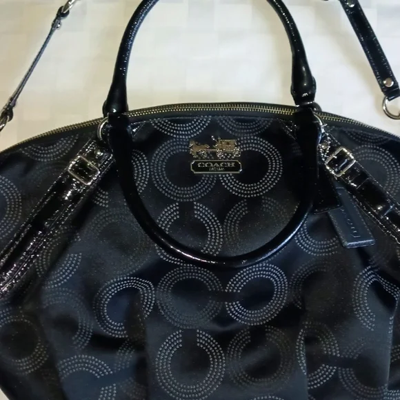 EUC Coach Madison OP Art Satchel - Picture 11 of 11